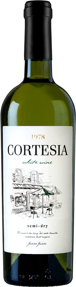 White grape wine Cortesia
