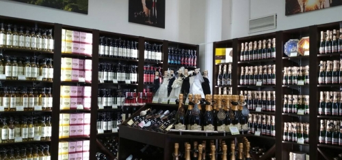Новый фирменный  магазин ОАО "Минский завод игристых вин" в Могилеве